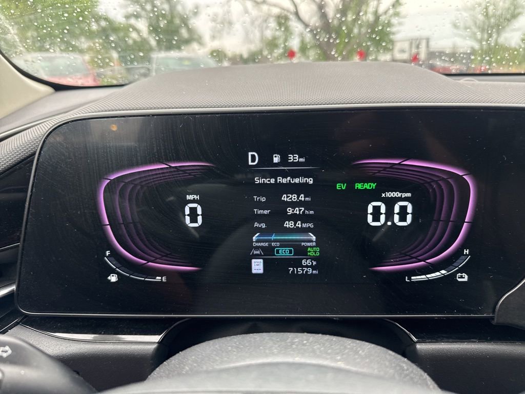 Used 2023 Kia Niro SX Touring image 31