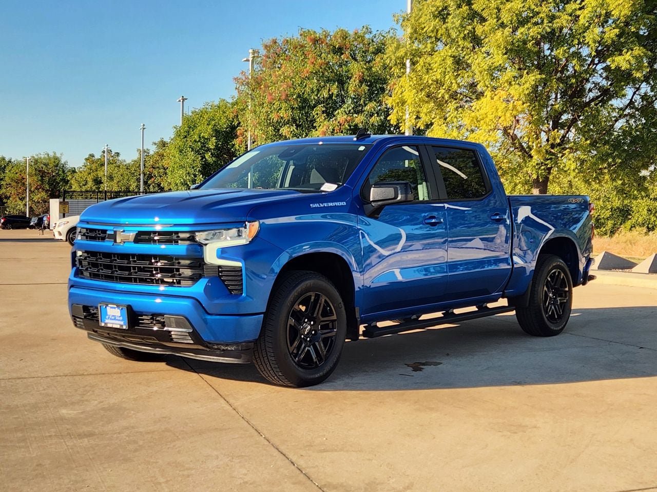 Used 2023 Chevrolet Silverado 1500 RST AWD/4WD image 3
