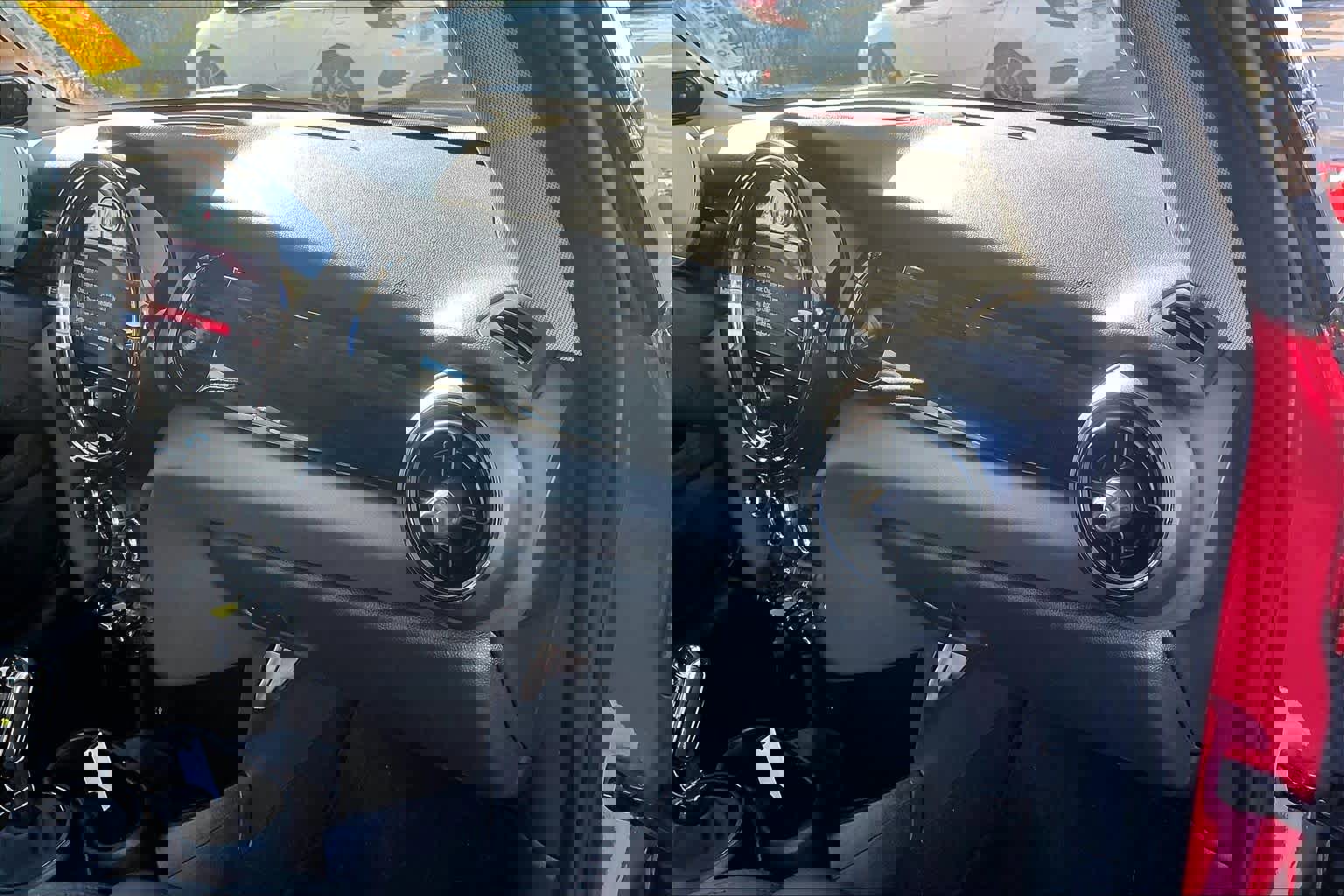 Used 2024 MINI Cooper SE image 17