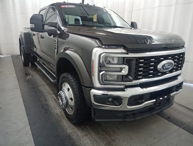 Used 2025 Ford F450 Lariat AWD/4WD image 2
