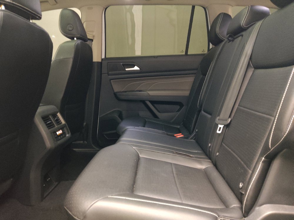 Used 2021 Volkswagen Atlas SE FWD image 18