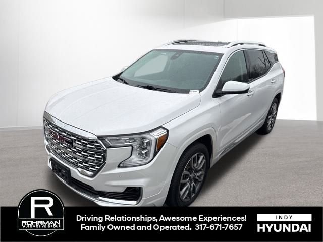 Used 2022 GMC Terrain Denali image 3