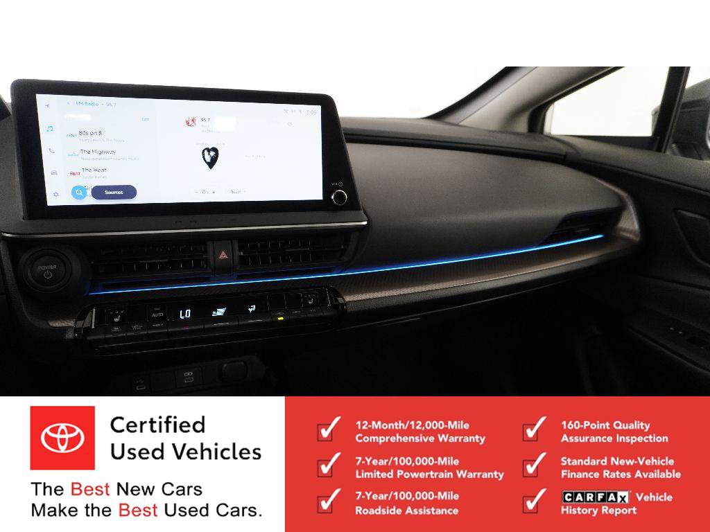Used 2025 Toyota Prius XLE AWD/4WD image 19