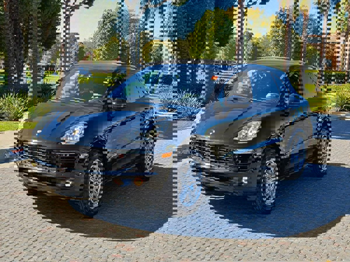 Used 2016 Porsche Macan S image 4