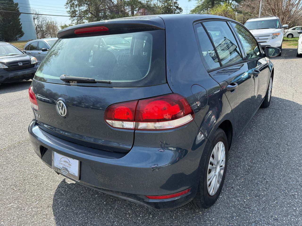 Used 2013 Volkswagen Golf 4-Door image 7