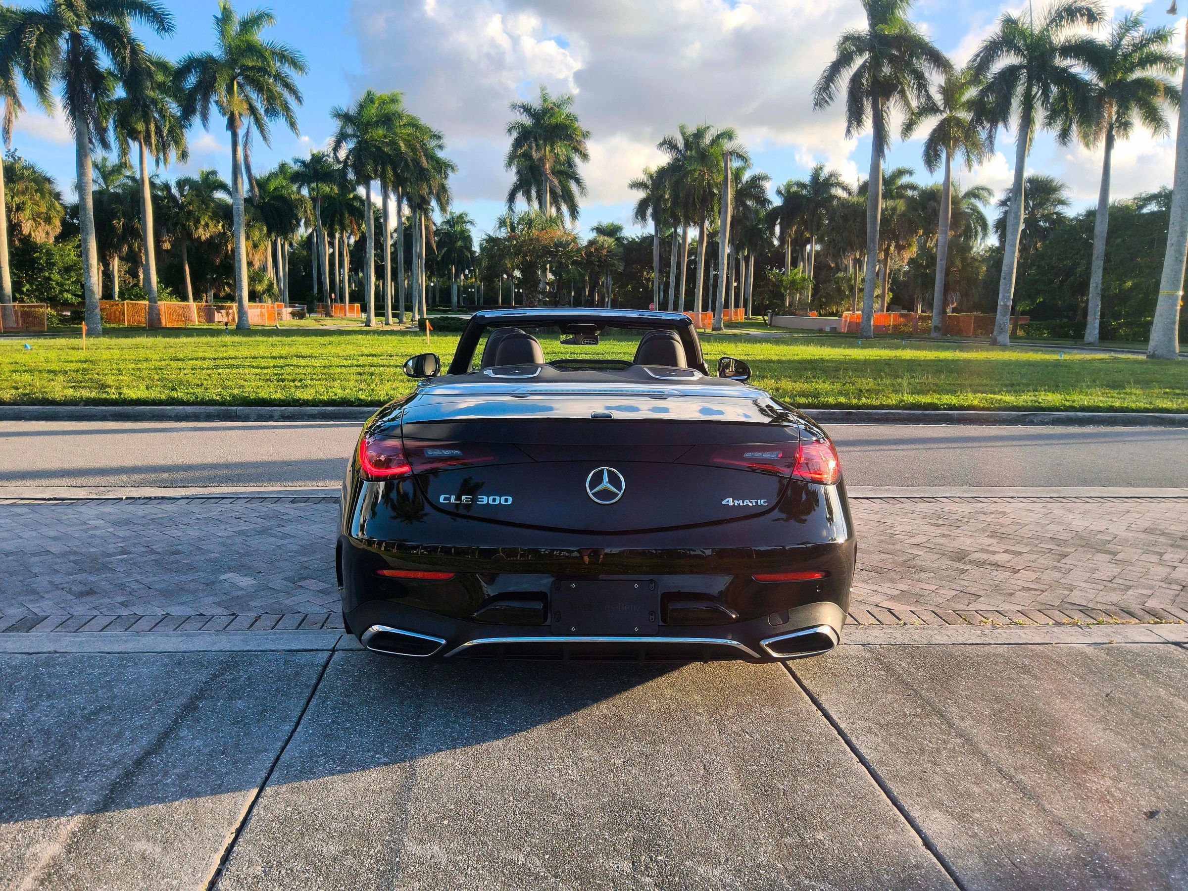 Used 2025 Mercedes-Benz CLE 300 4MATIC Cabriolet image 19