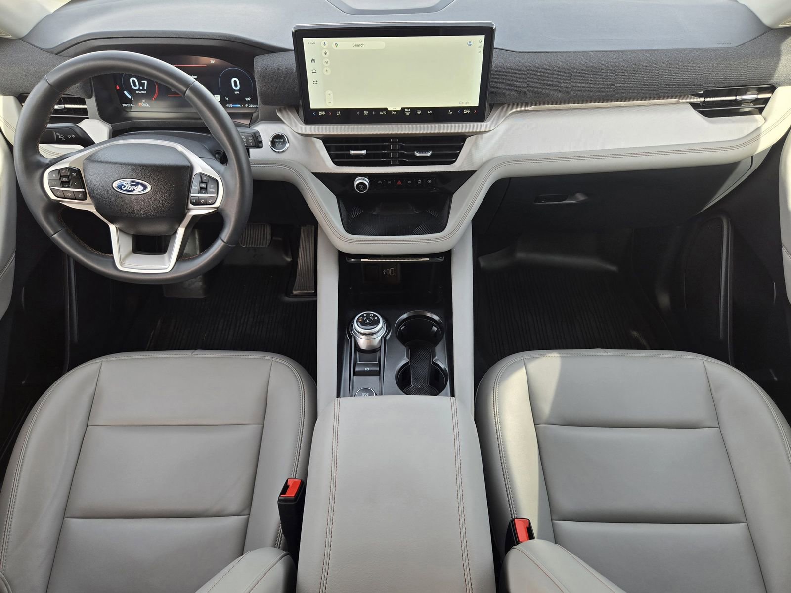 Certified 2025 Ford Explorer Active w/ Active Comfort Package image 26