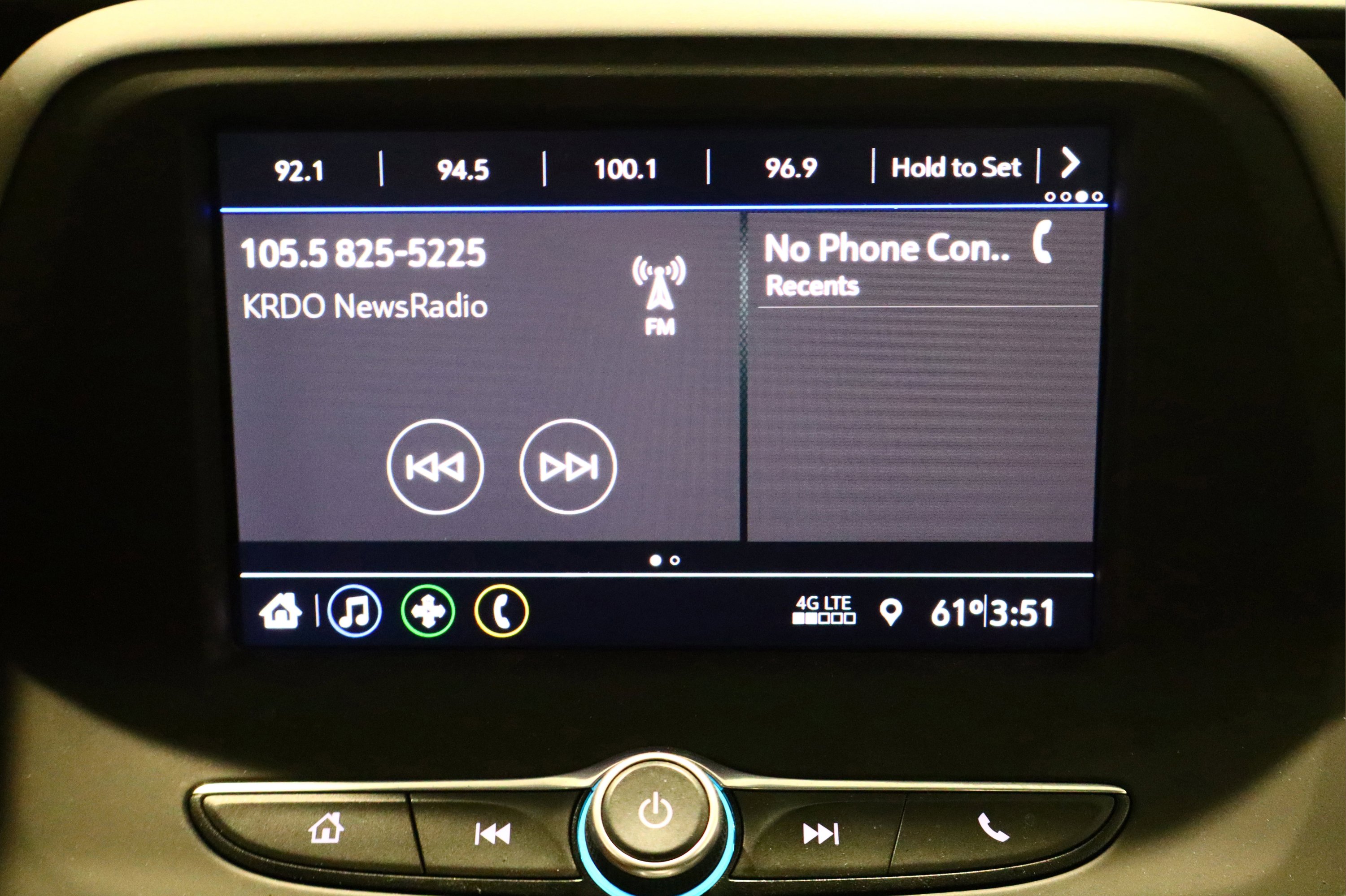 Used 2020 Chevrolet Camaro LT image 24