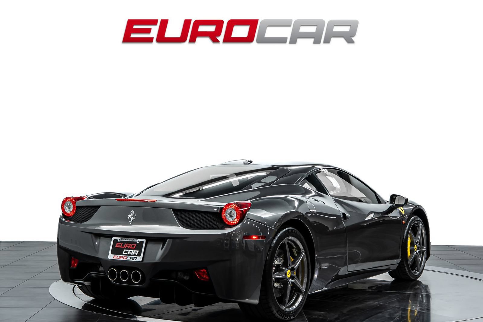 Used 2014 Ferrari 458 Italia Coupe RWD image 5