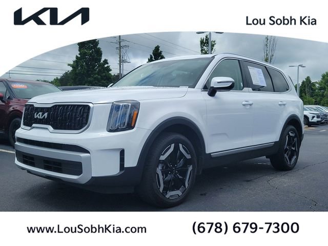 Used 2025 Kia Telluride EX w/ EX Captain's Chair Package