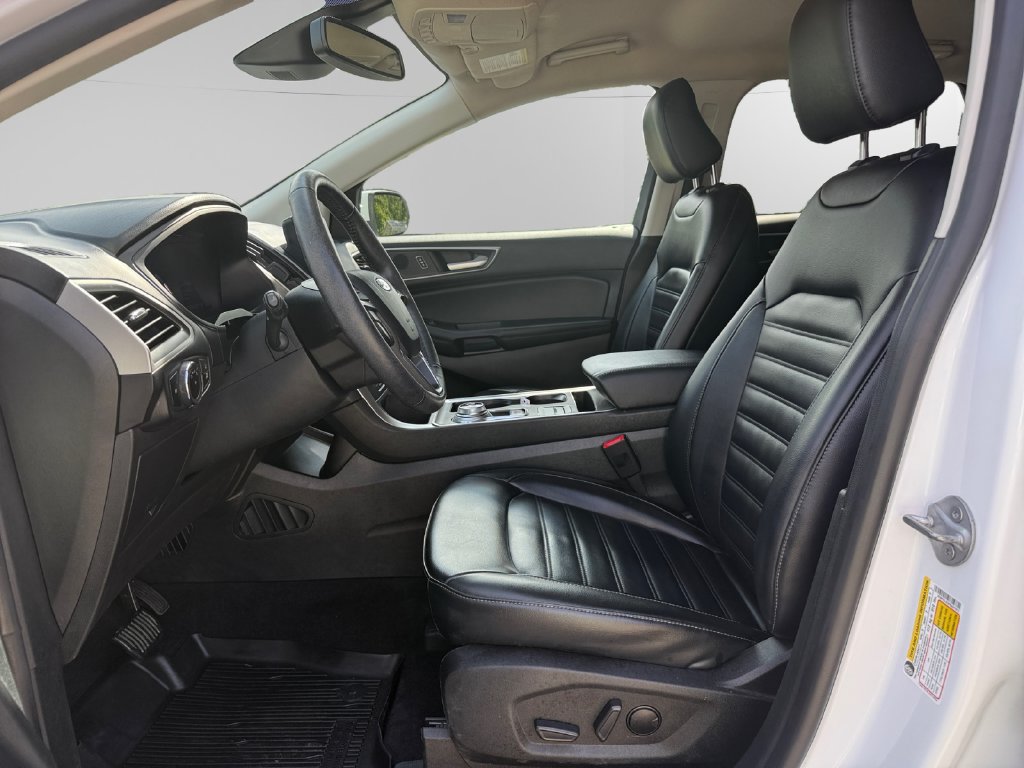 Certified 2023 Ford Edge SEL w/ Convenience Package AWD/4WD image 9