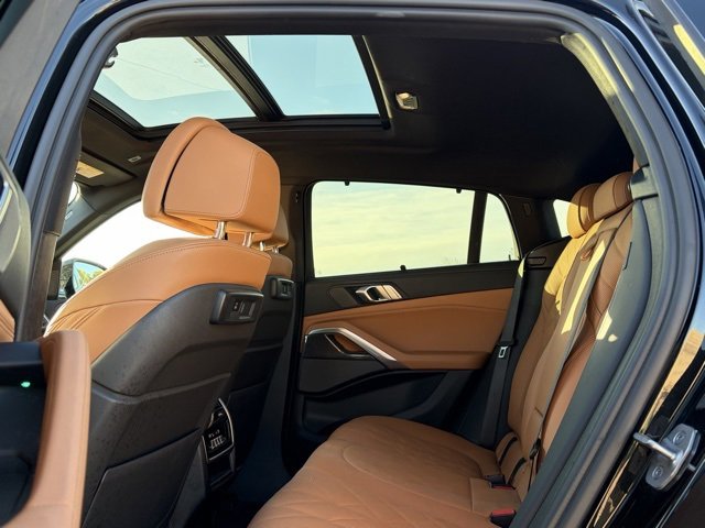 Used 2023 BMW X6 M50i w/ Parking Assistance Package image 12