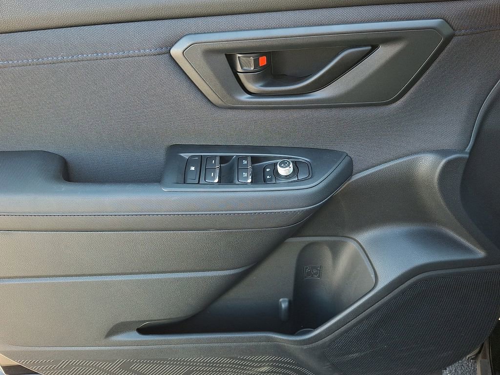 Used 2025 Subaru Forester Premium image 12