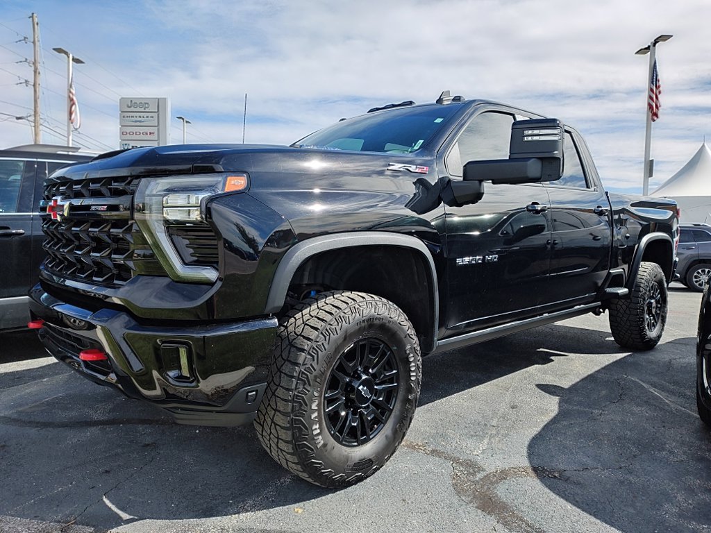 Used 2024 Chevrolet Silverado 2500 ZR2 w/ Technology Package