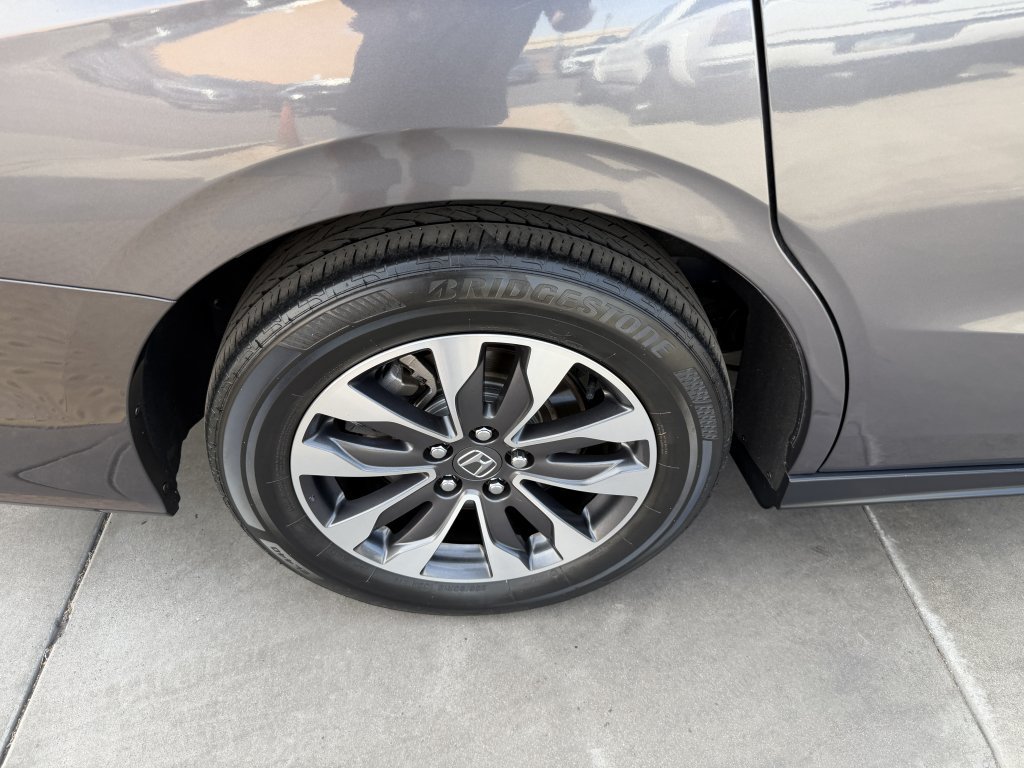 Used 2024 Honda Odyssey EX-L image 15