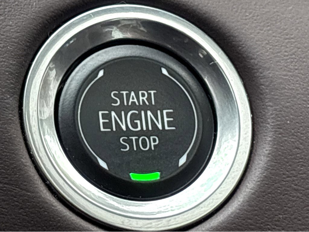 Certified 2024 Cadillac Escalade ESV Sport Platinum w/ LPO, ONYX Package image 7