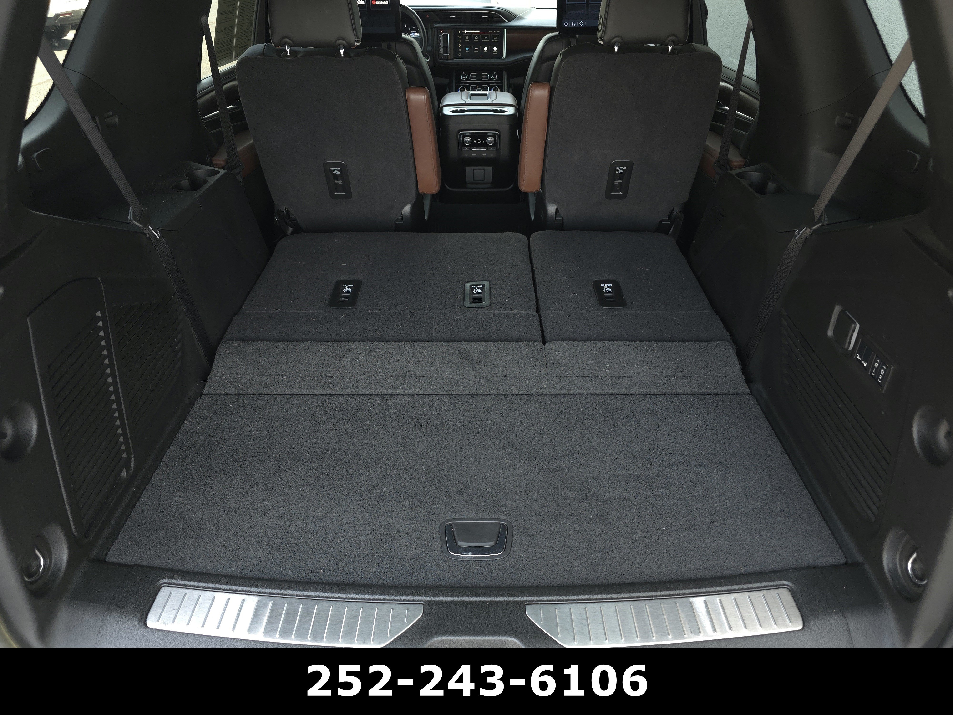 Used 2024 GMC Yukon Denali Ultimate AWD/4WD image 37