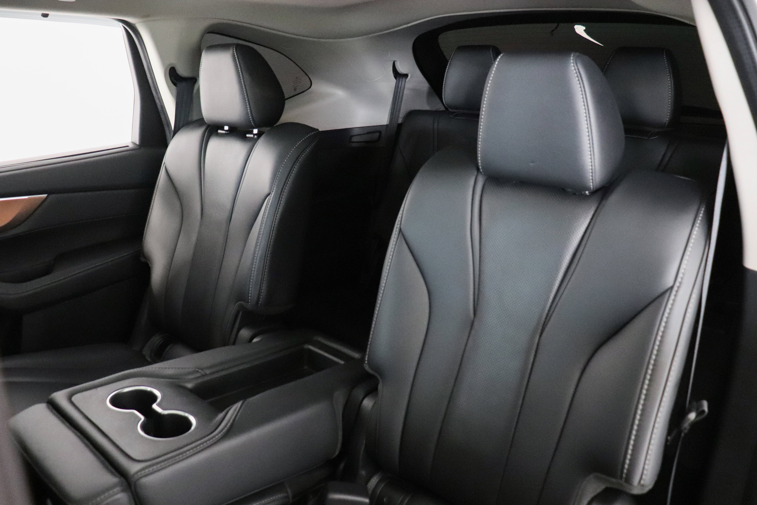 Used 2022 Acura MDX SH-AWD w/ Technology Package image 19