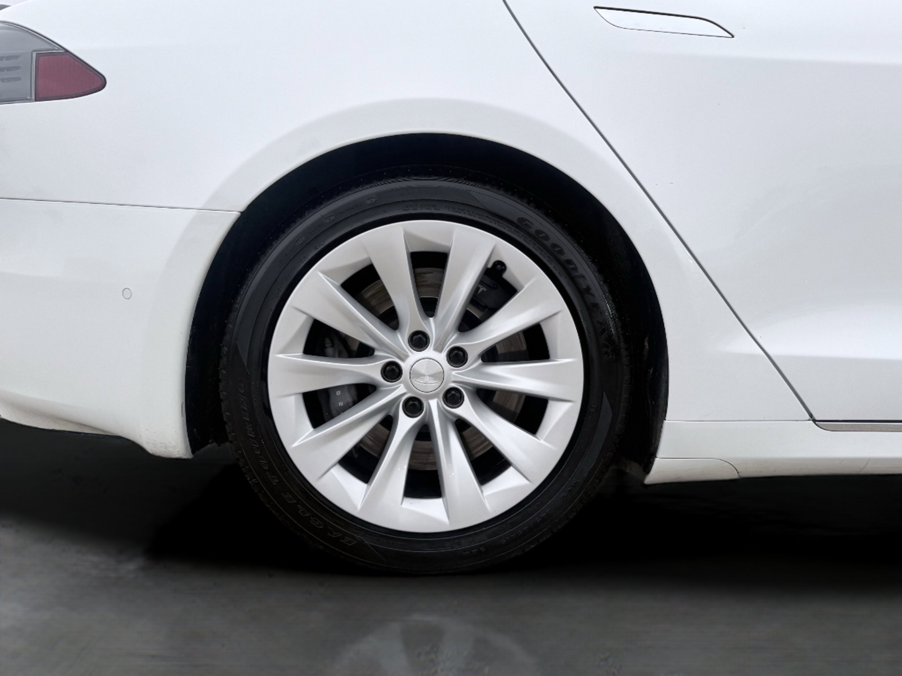 Used 2016 Tesla Model S 75D image 14