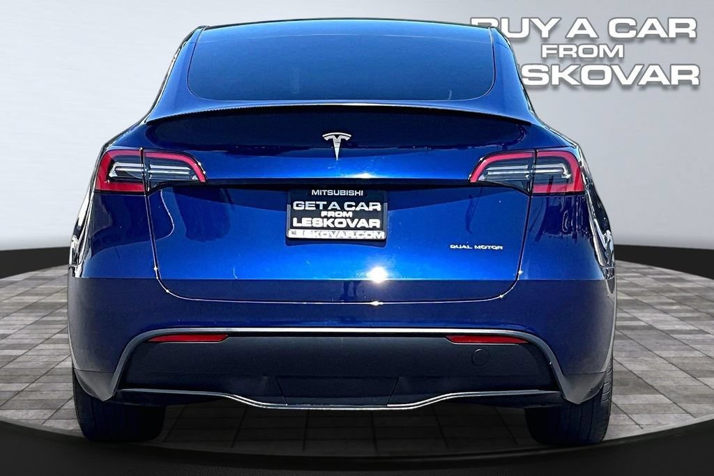 Used 2023 Tesla Model Y Long Range AWD/4WD image 4