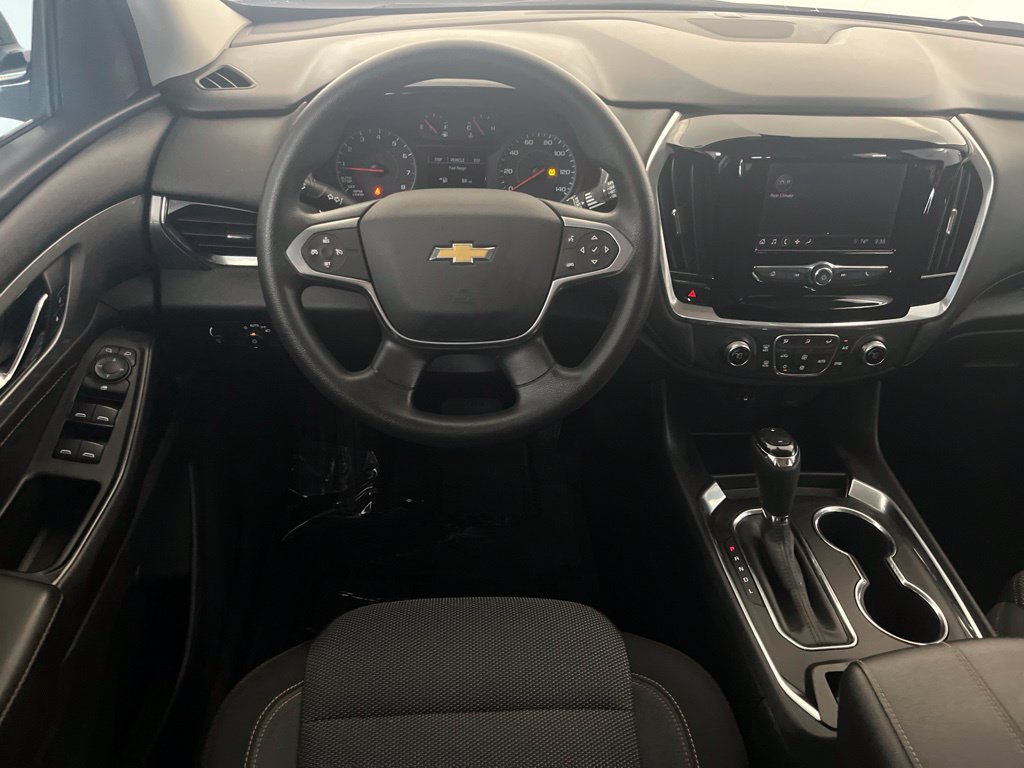 Used 2020 Chevrolet Traverse LS FWD image 33