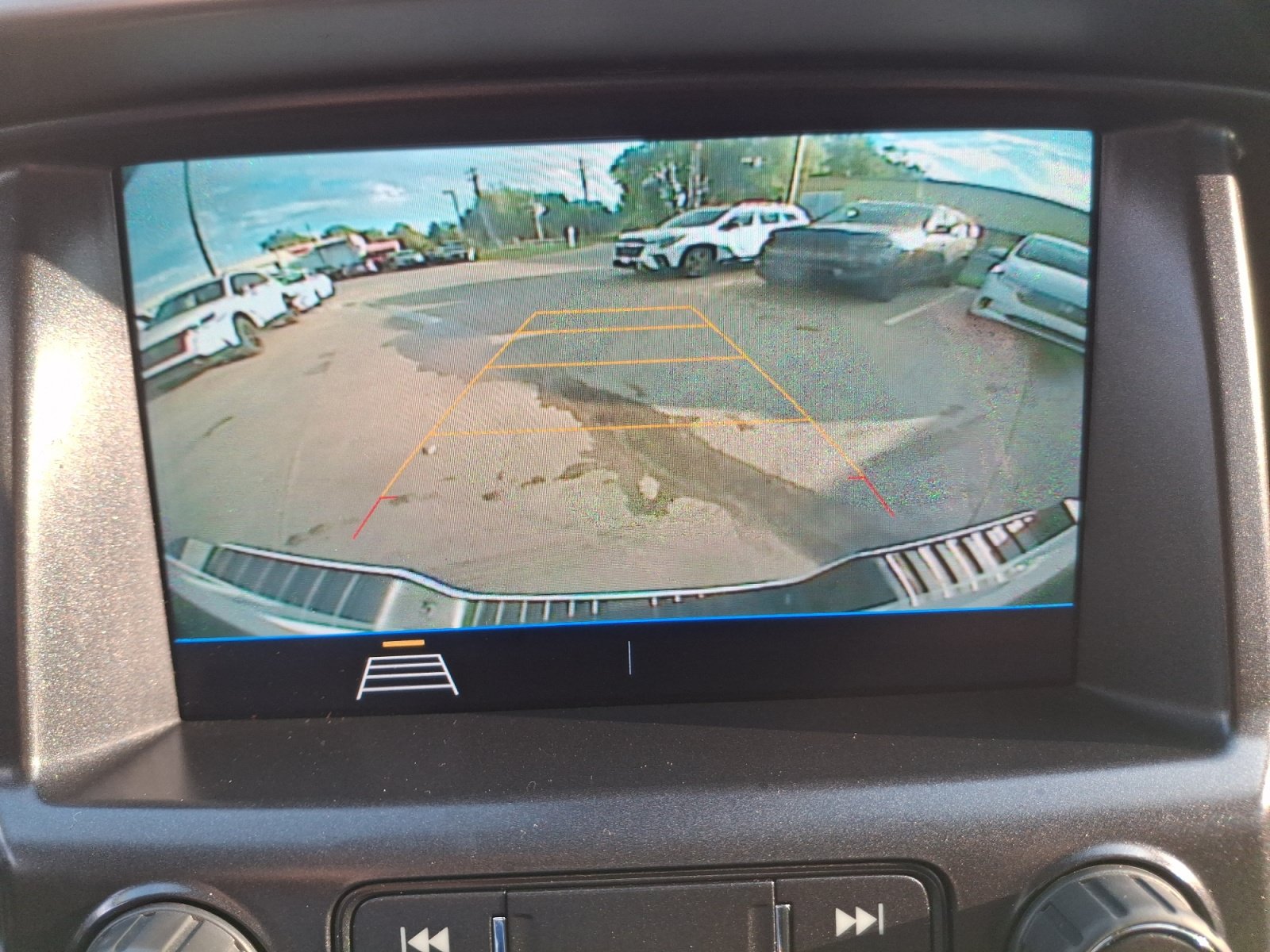 Used 2022 Chevrolet Colorado LT w/ Fleet Safety Package AWD/4WD image 36