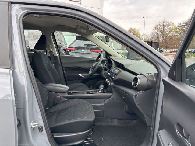 Certified 2023 Nissan Kicks SV image 13