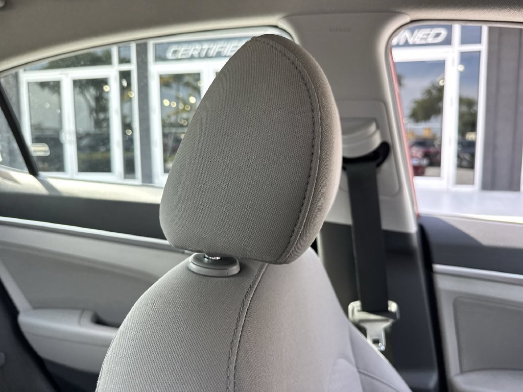 Used 2019 Hyundai Elantra SEL FWD image 20