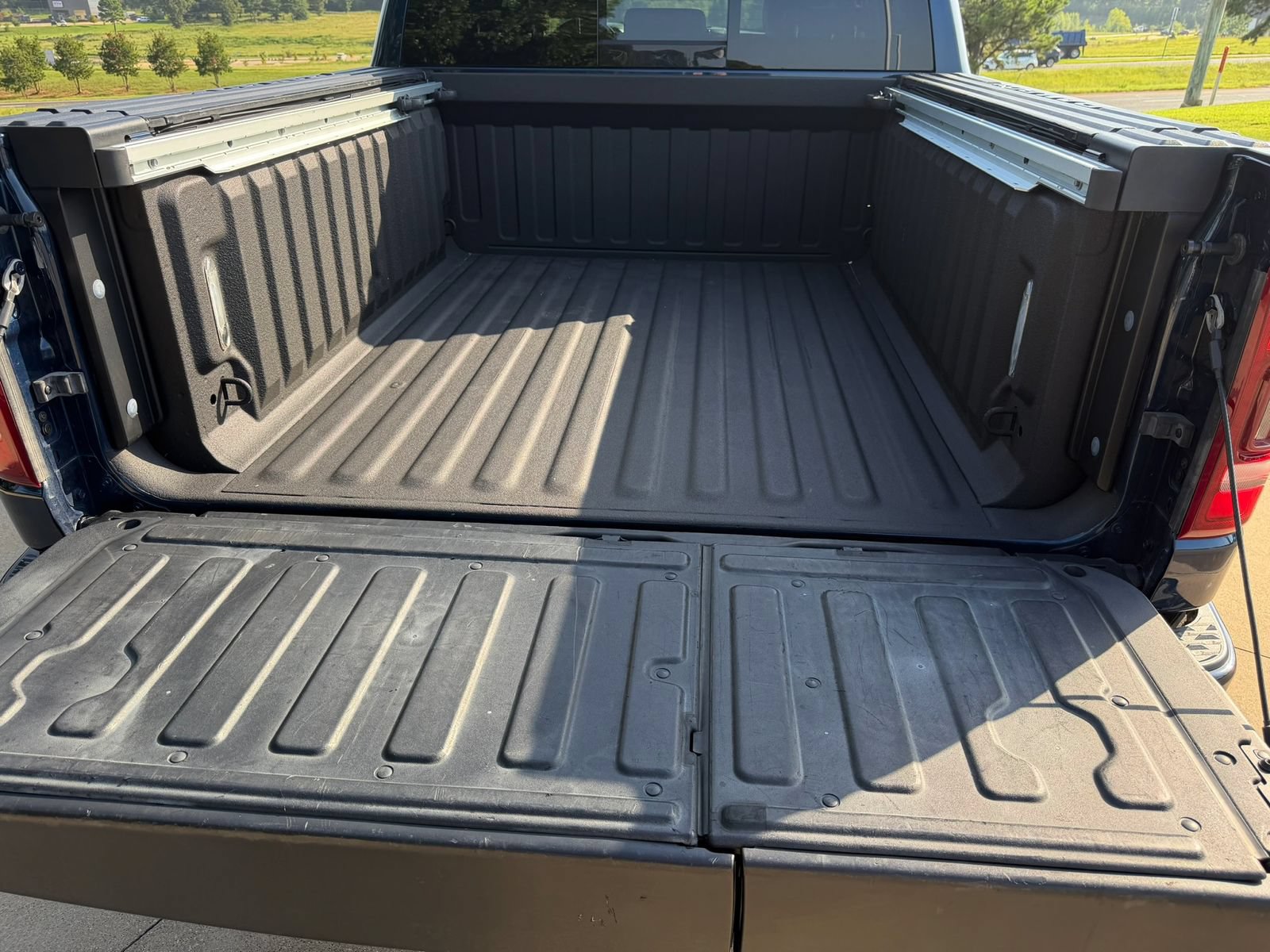 Used 2022 RAM 1500 Limited AWD/4WD image 11