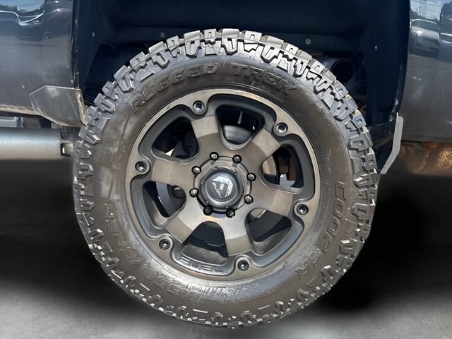 Used 2017 Chevrolet Silverado 2500 LTZ w/ Midnight Edition AWD/4WD image 38