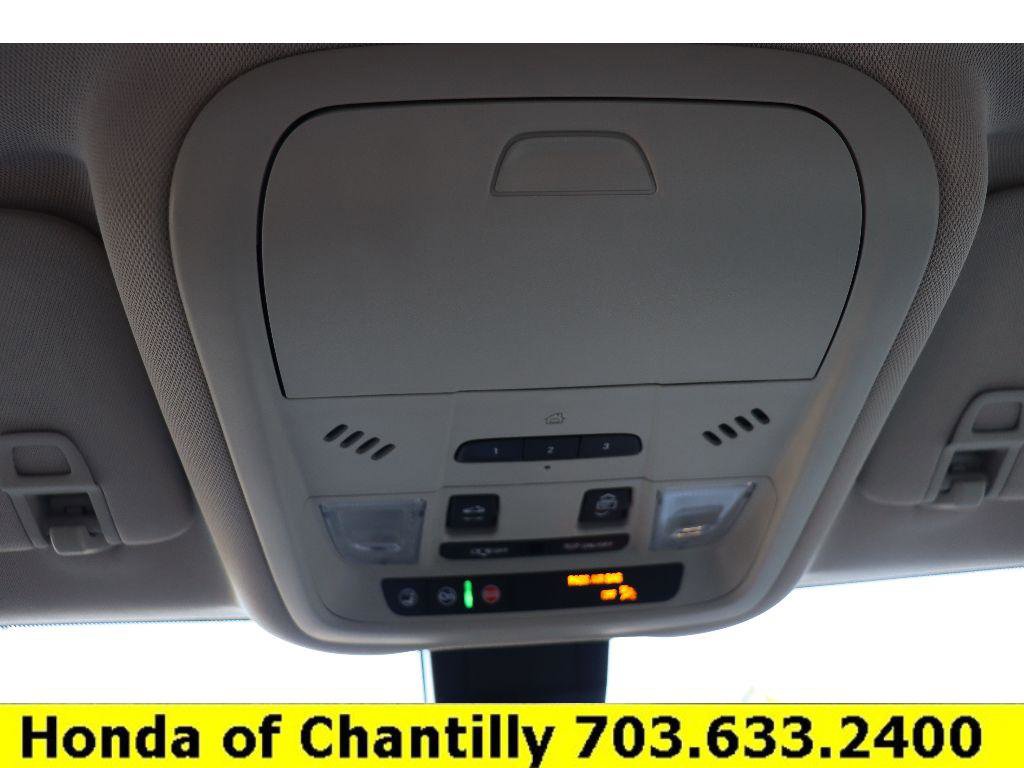 Used 2020 GMC Terrain Denali w/ Denali Premium Package image 14