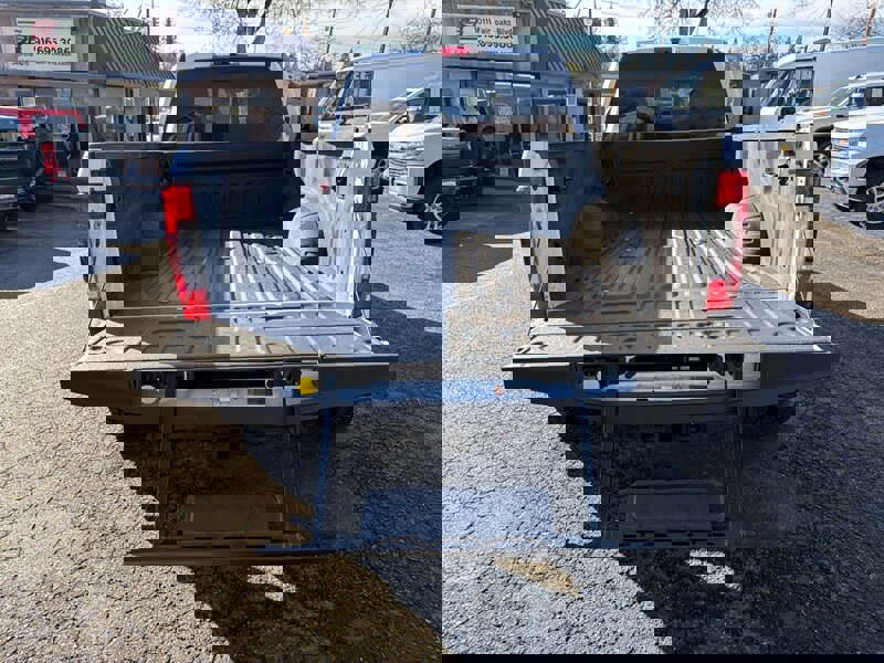 Used 2018 Ford F450 Platinum w/ Platinum Ultimate Package AWD/4WD image 34