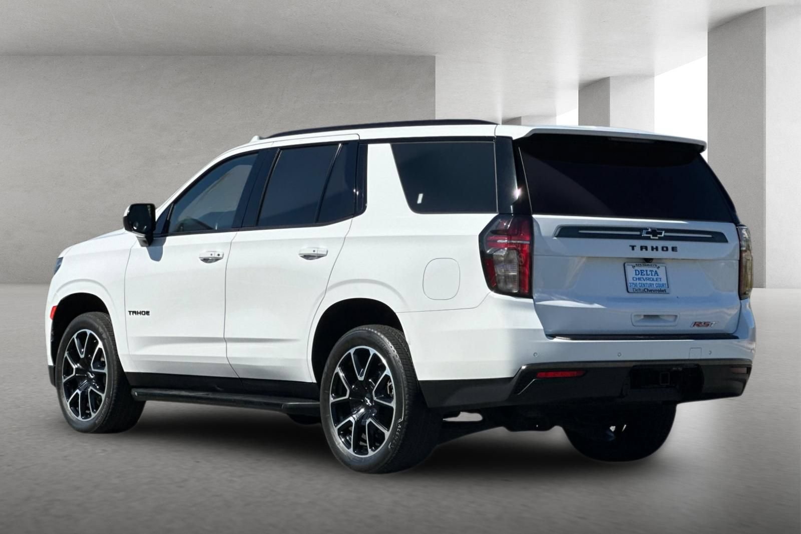 Used 2022 Chevrolet Tahoe RST RWD image 6