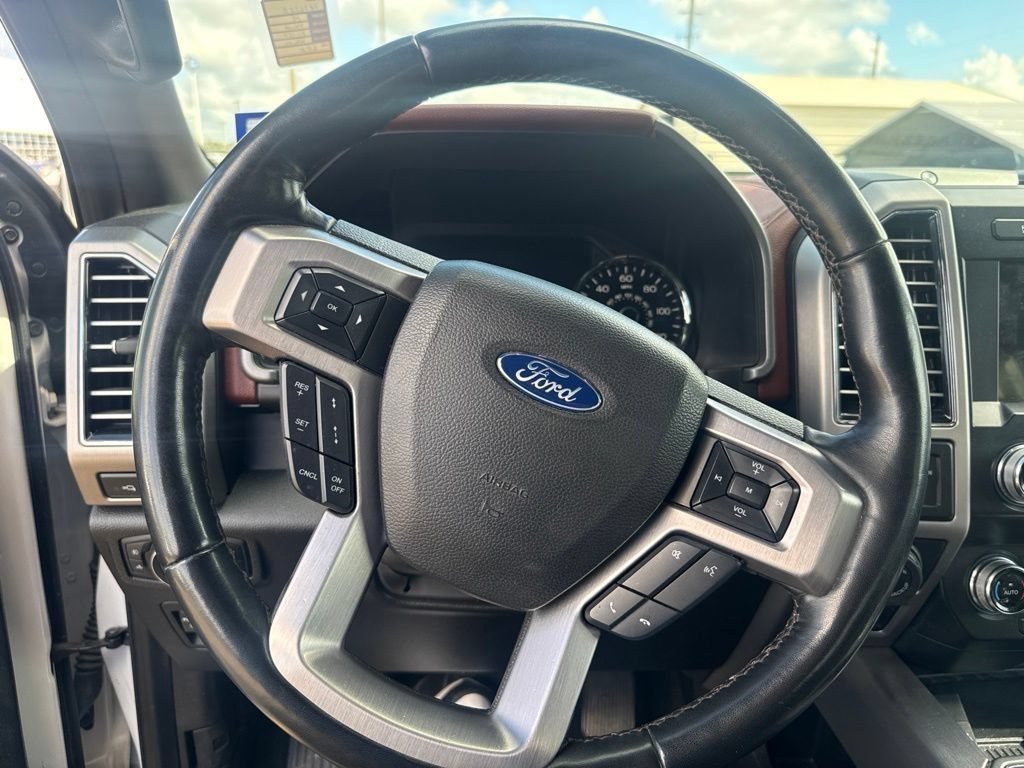 Used 2019 Ford F150 Platinum w/ Equipment Group 701A Luxury RWD image 9