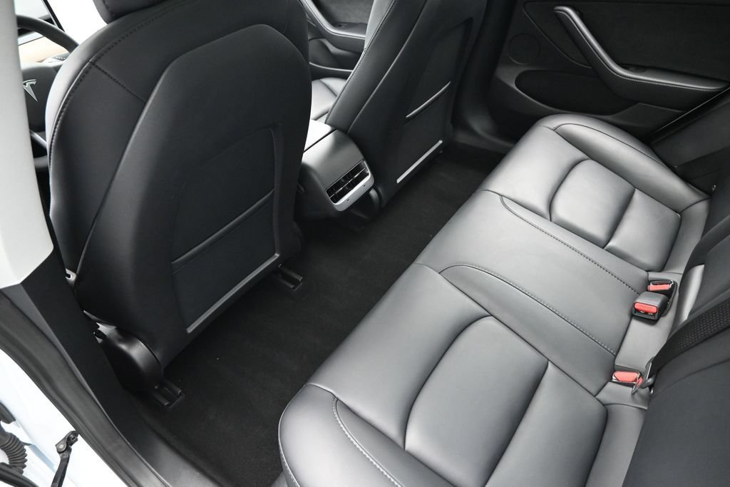 Used 2023 Tesla Model 3 Standard Range RWD image 18