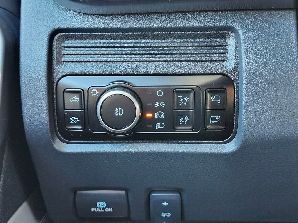 Used 2025 Ford F450 Lariat image 21