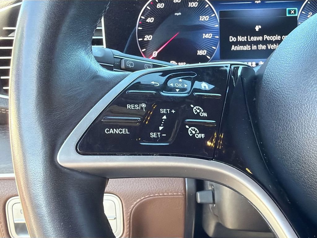 Used 2024 Mercedes-Benz GLE 350 4MATIC image 37