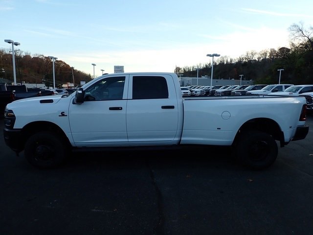New 2026 RAM 3500 Tradesman image 2