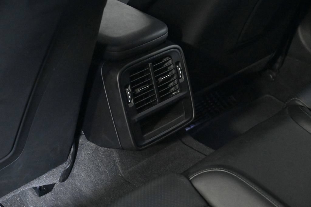 Certified 2023 Porsche Taycan RWD image 20