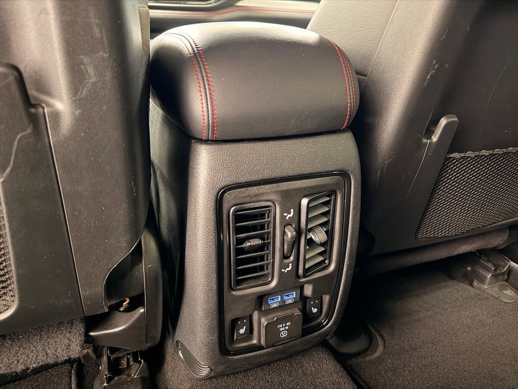 Used 2025 Dodge Durango R/T AWD/4WD image 22