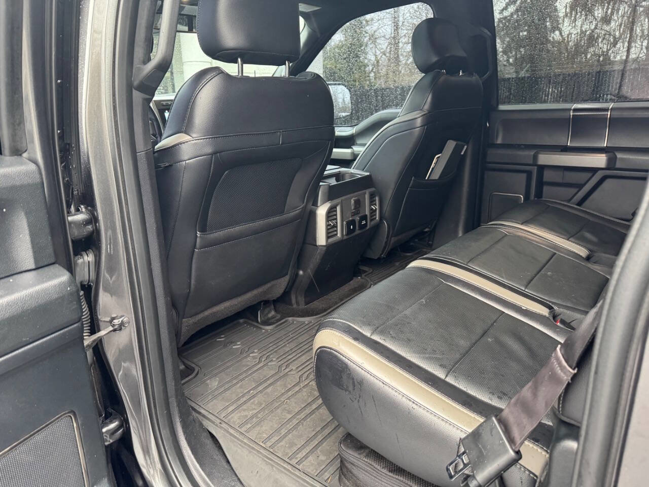 Used 2017 Ford F150 Raptor w/ Equipment Group 802A Luxury image 17