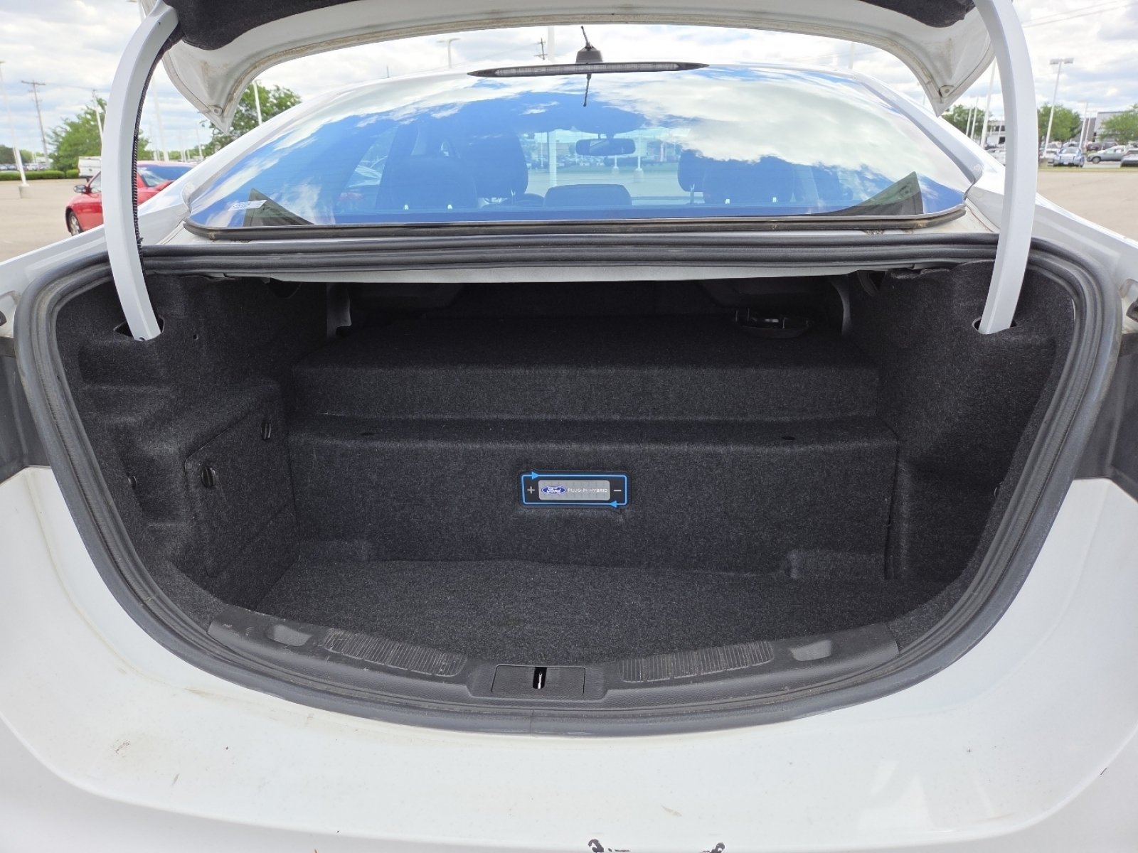 Used 2013 Ford Fusion Energi SE FWD image 18