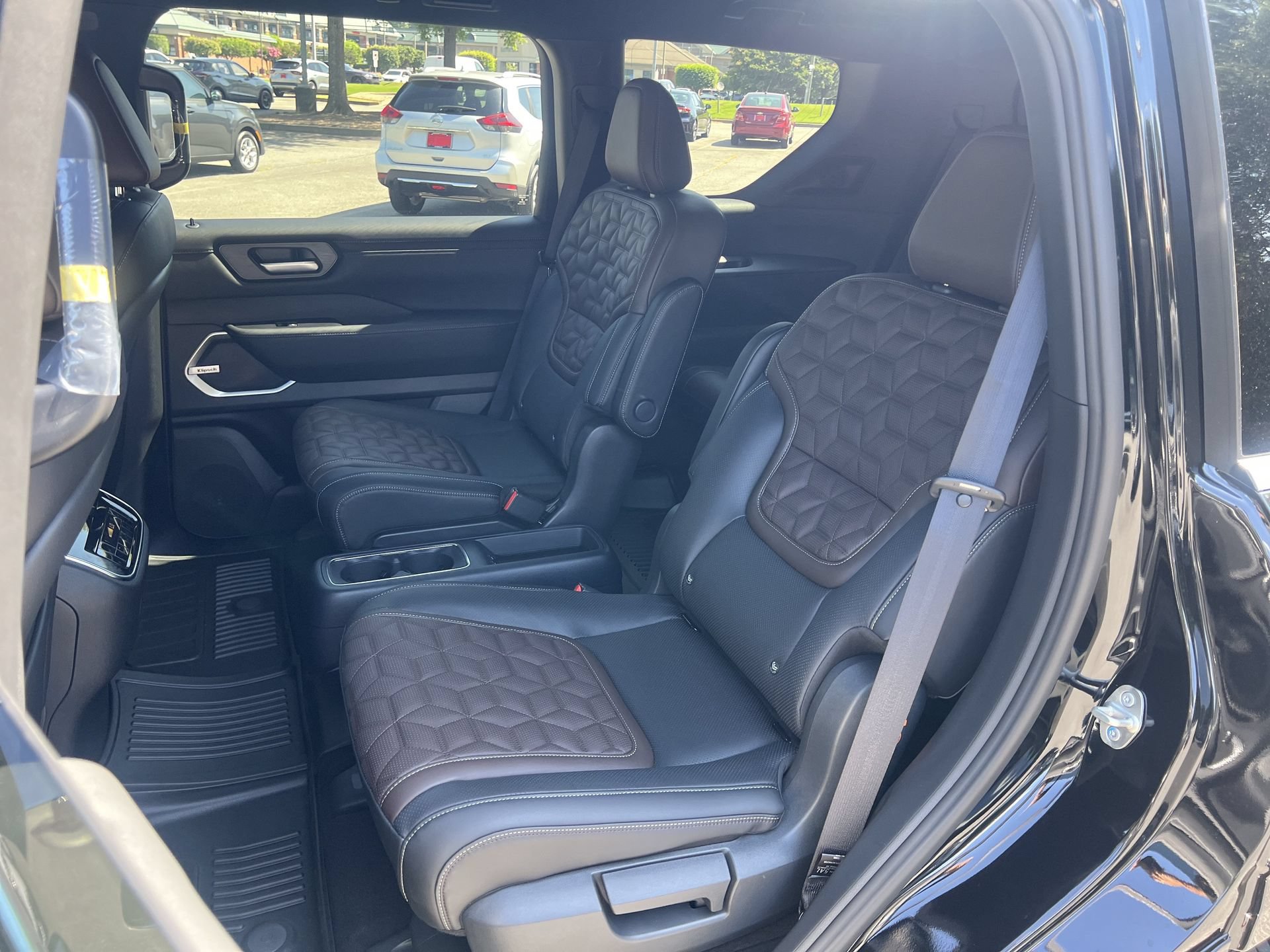 New 2026 Nissan Armada Platinum AWD/4WD image 18