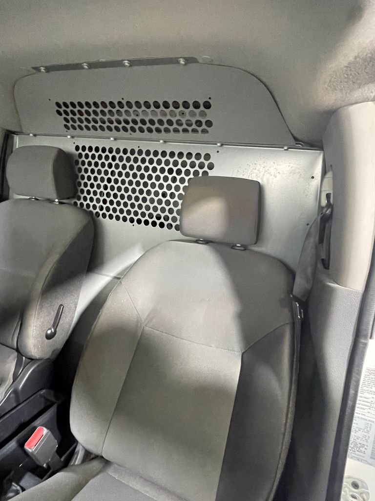 Used 2020 Nissan NV200 S image 9