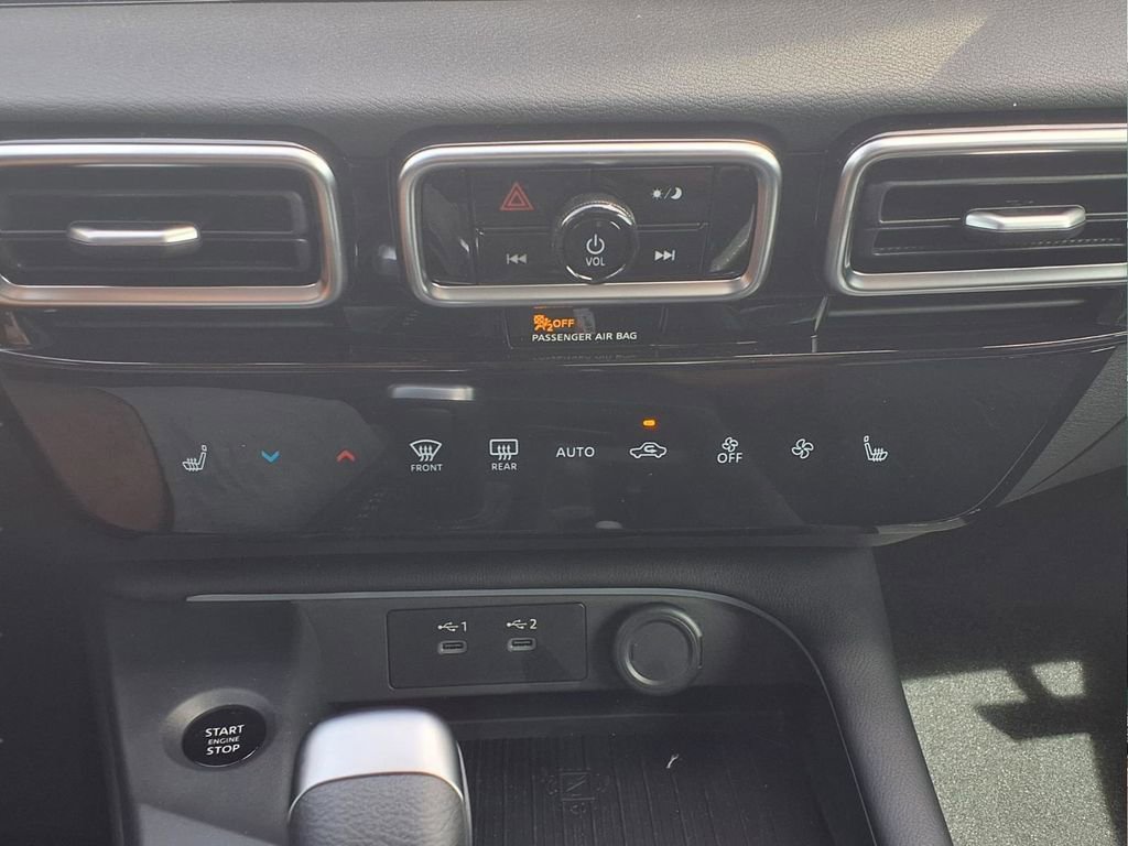 New 2026 Nissan Sentra SV w/ SV Convenience Package FWD image 17