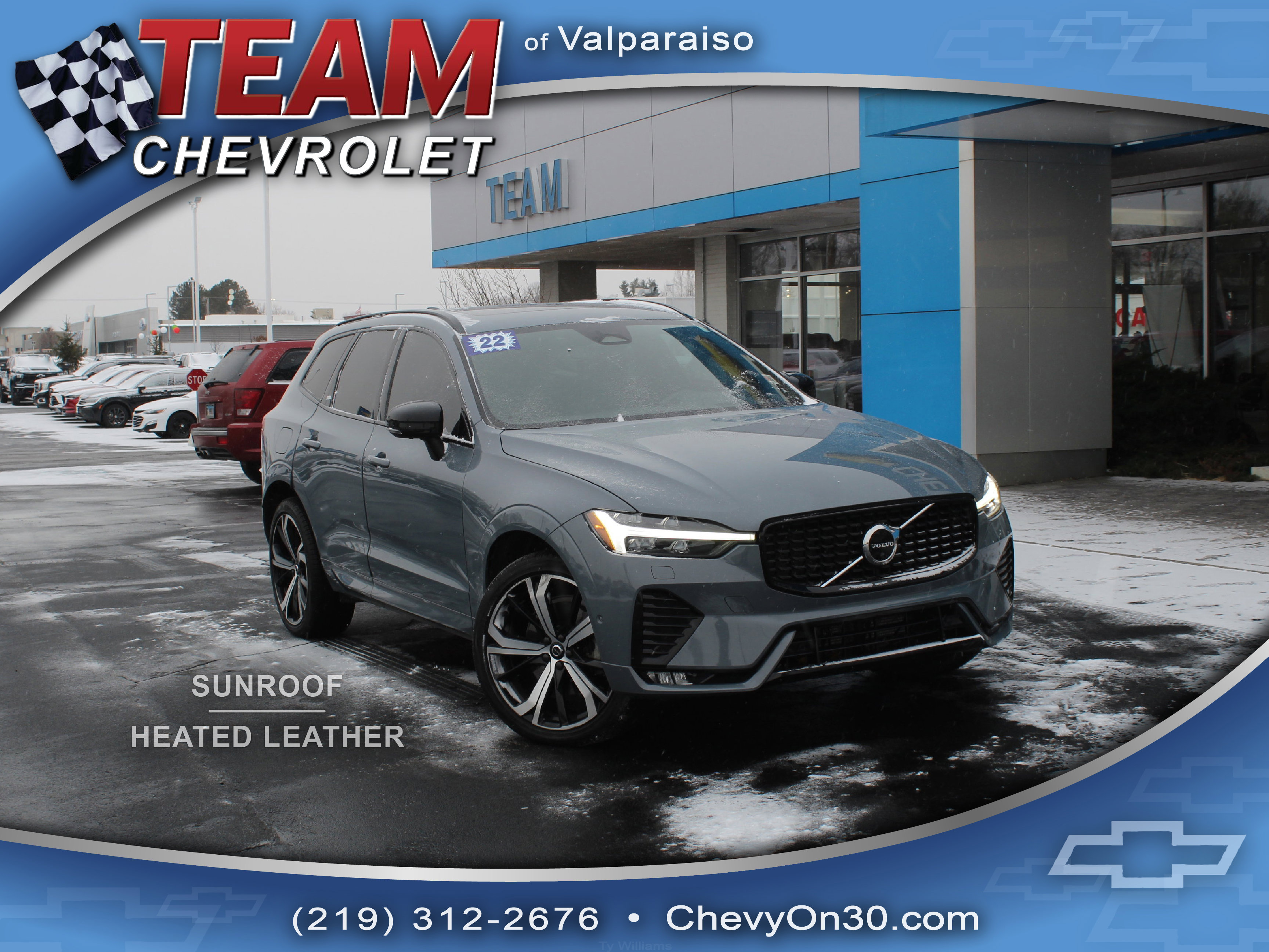 Used 2022 Volvo XC60 B6 R-Design w/ Advanced Package