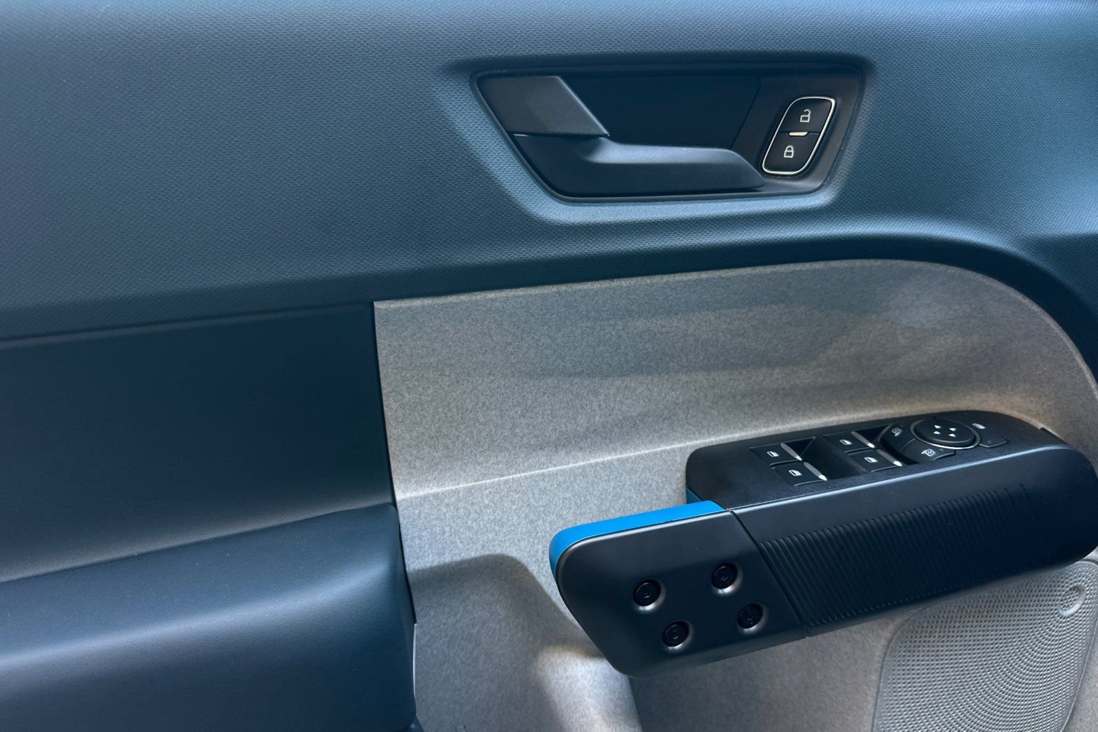 New 2026 Ford Maverick XLT w/ XLT Luxury Package AWD/4WD image 10