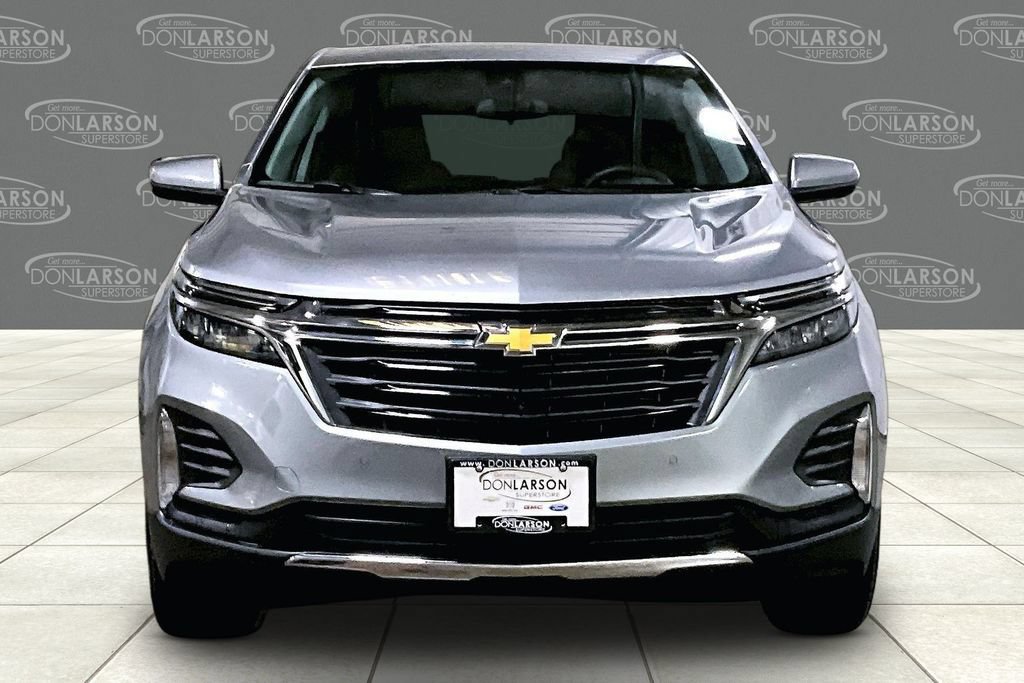 Used 2024 Chevrolet Equinox LT AWD/4WD image 2