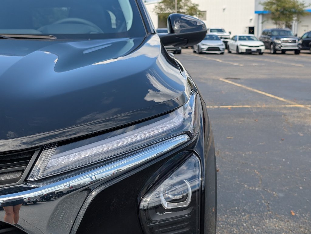 New 2026 Chevrolet Trax LT w/ LT Convenience Package FWD image 12