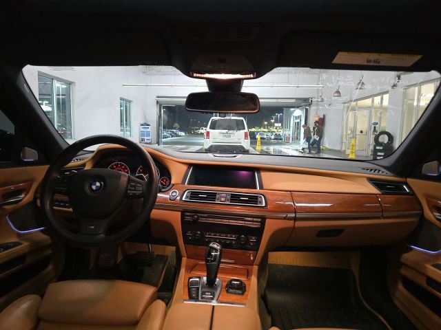 Used 2013 BMW 740Li xDrive image 11